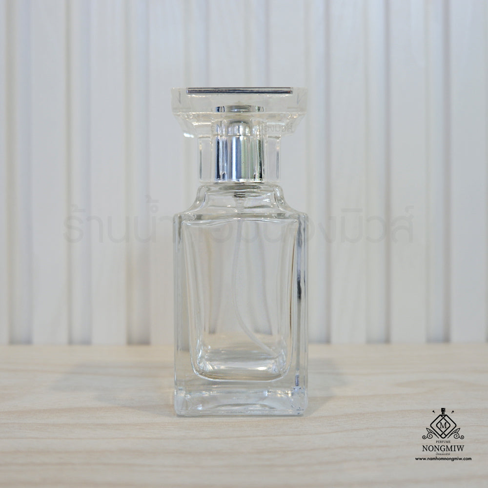 ขวดทอมฟอร์ดใส ฝาเงิน 50ML.