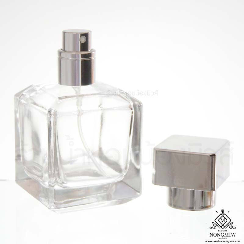 ขวดเมเดี้ยน ฝาเงิน 50ML.(A8)