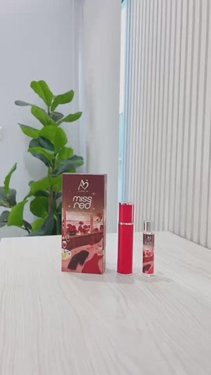 น้ำหอมเอมิว รีฟิว ขนาด 10 ML.